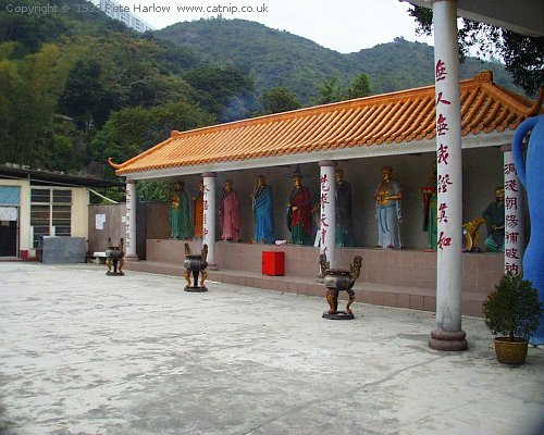 In the Courtyard of the Temple of 10000 Buddhas